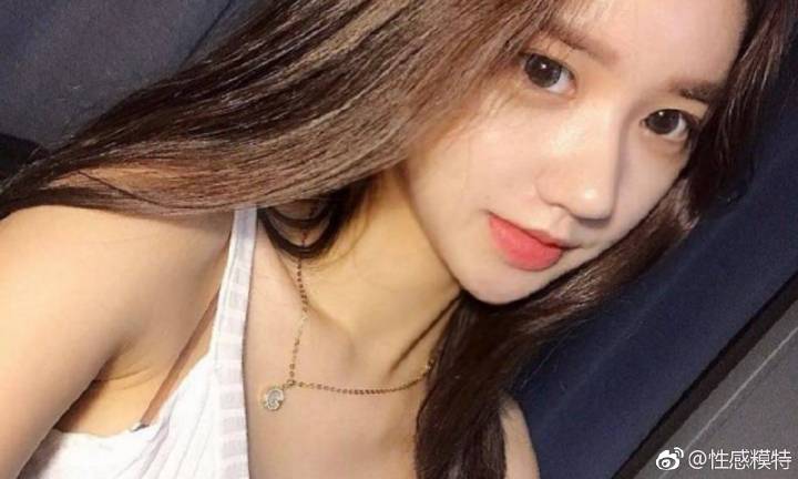 中马免签协定生效 继续“说走就走”的友谊